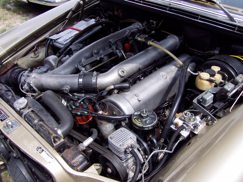 Mercedes V8