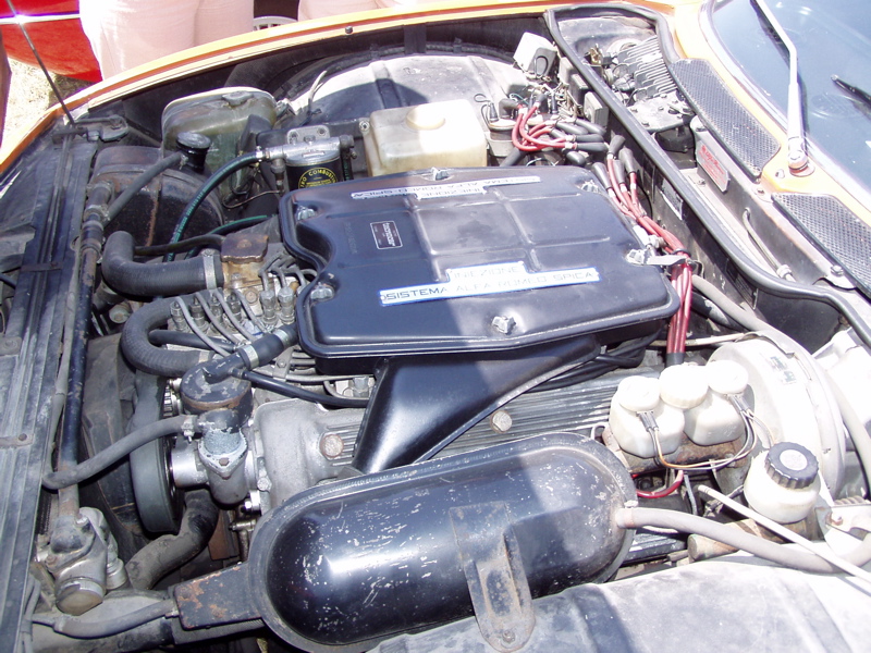 Alfa Romeo V8