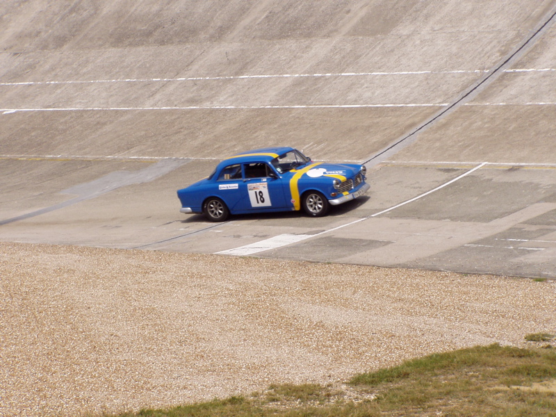 Volvo 122 S Lepron sur l'anneau