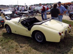 Triumph TR3A jaune