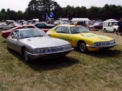 Citroën SM jaune et grise