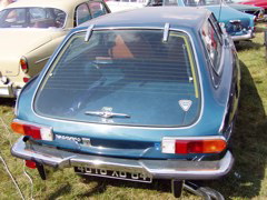 Volvo 1800 ES bleue intérieur