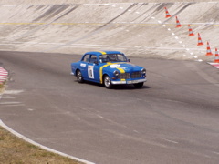Volvo 122S Lepron dans la chicane